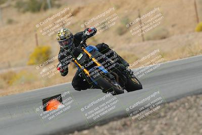 media/Nov-04-2023-2WTD (Sat) [[147bbb9217]]/B Group/1220pm (Outside Turn 2)/